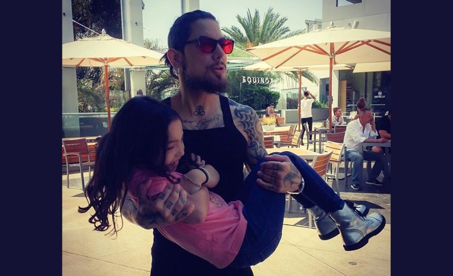Does Dave Navarro Have A Child?